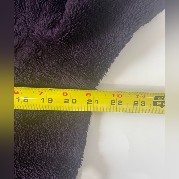 The North Face Osito Fuzzy Fleece Woman’s Medium Purple Jacket - Picture 7 of 11